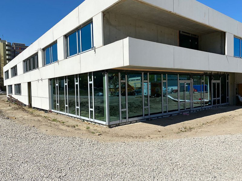 Mensa-von-Außen-2