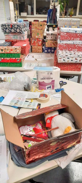 Einpacken-Schule